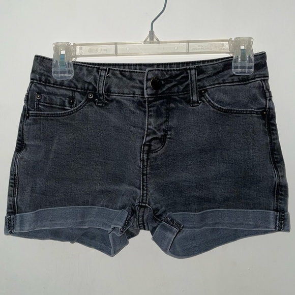 BDG faded black denim grunge scene alternative festival pockets shorts size 2 - Picture 3 of 10